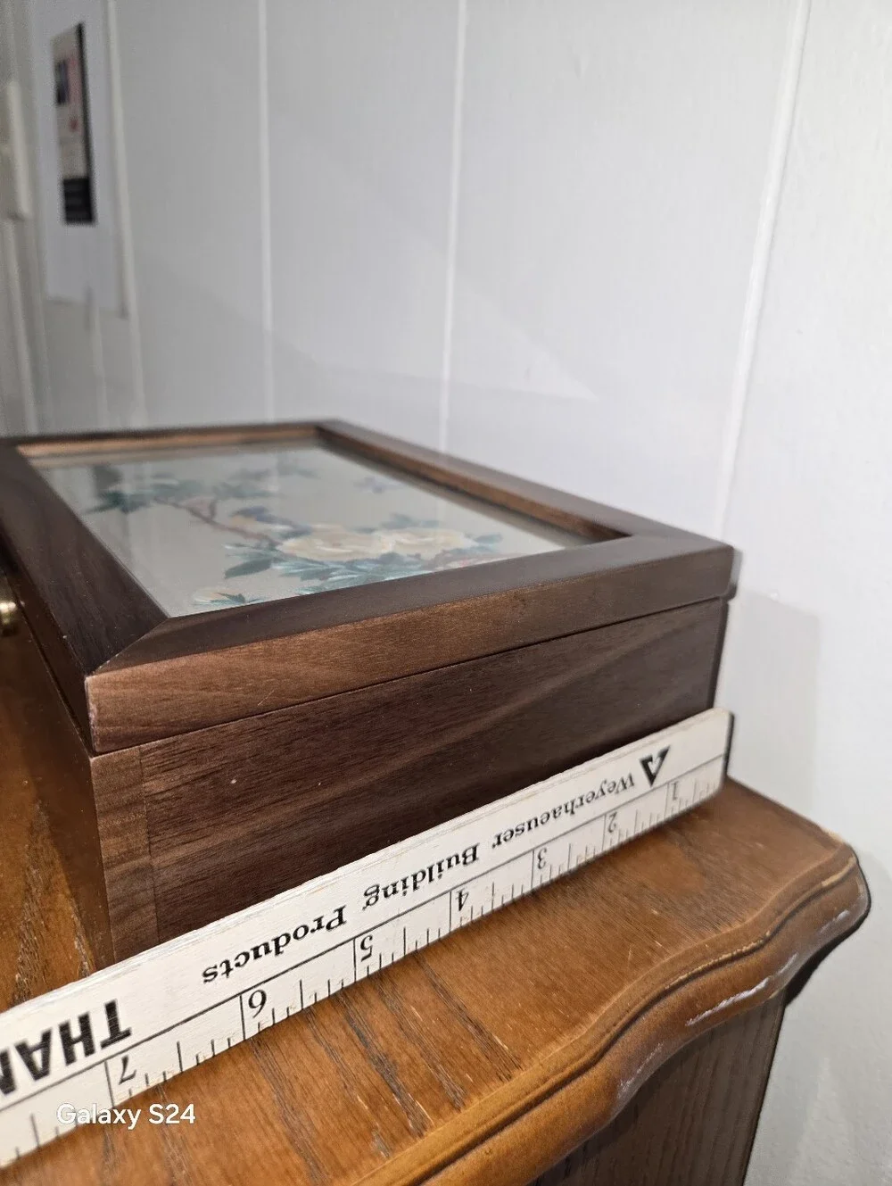Antique Jewelry Box, Chinese Silk Double-Sided Embroidery Screen, Walnut Wood